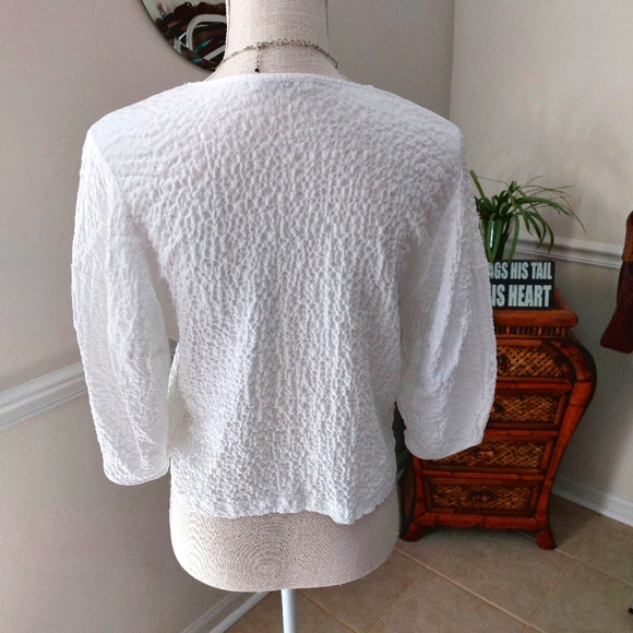 Womans Zara popcorn texture crop top - Picture 3 of 7